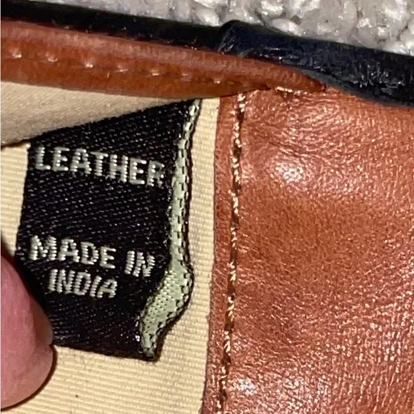 Frye Black Leather Wallet - Picture 2 of 6